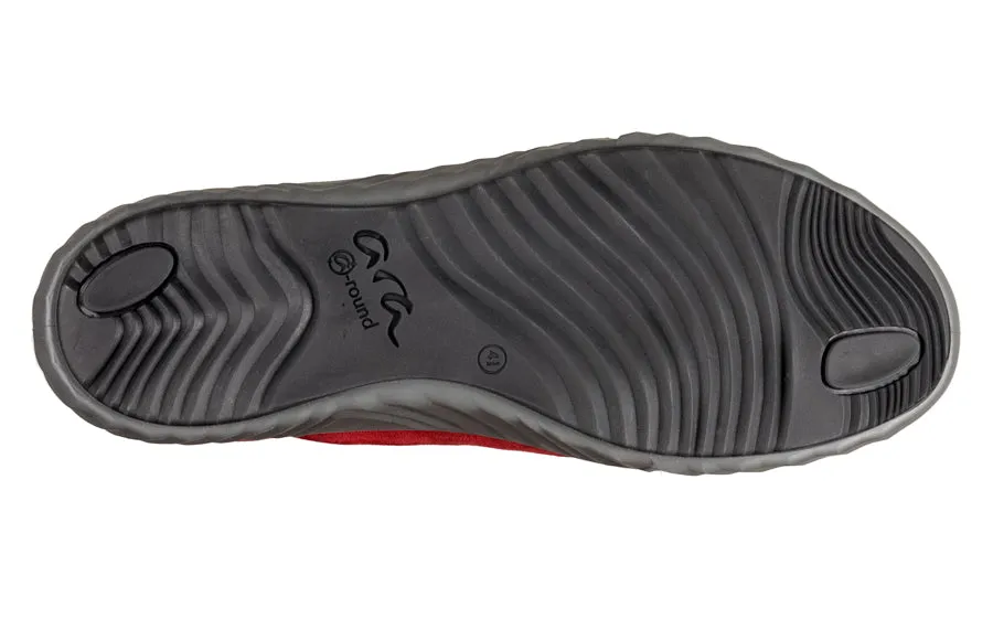 Ara Apple Red