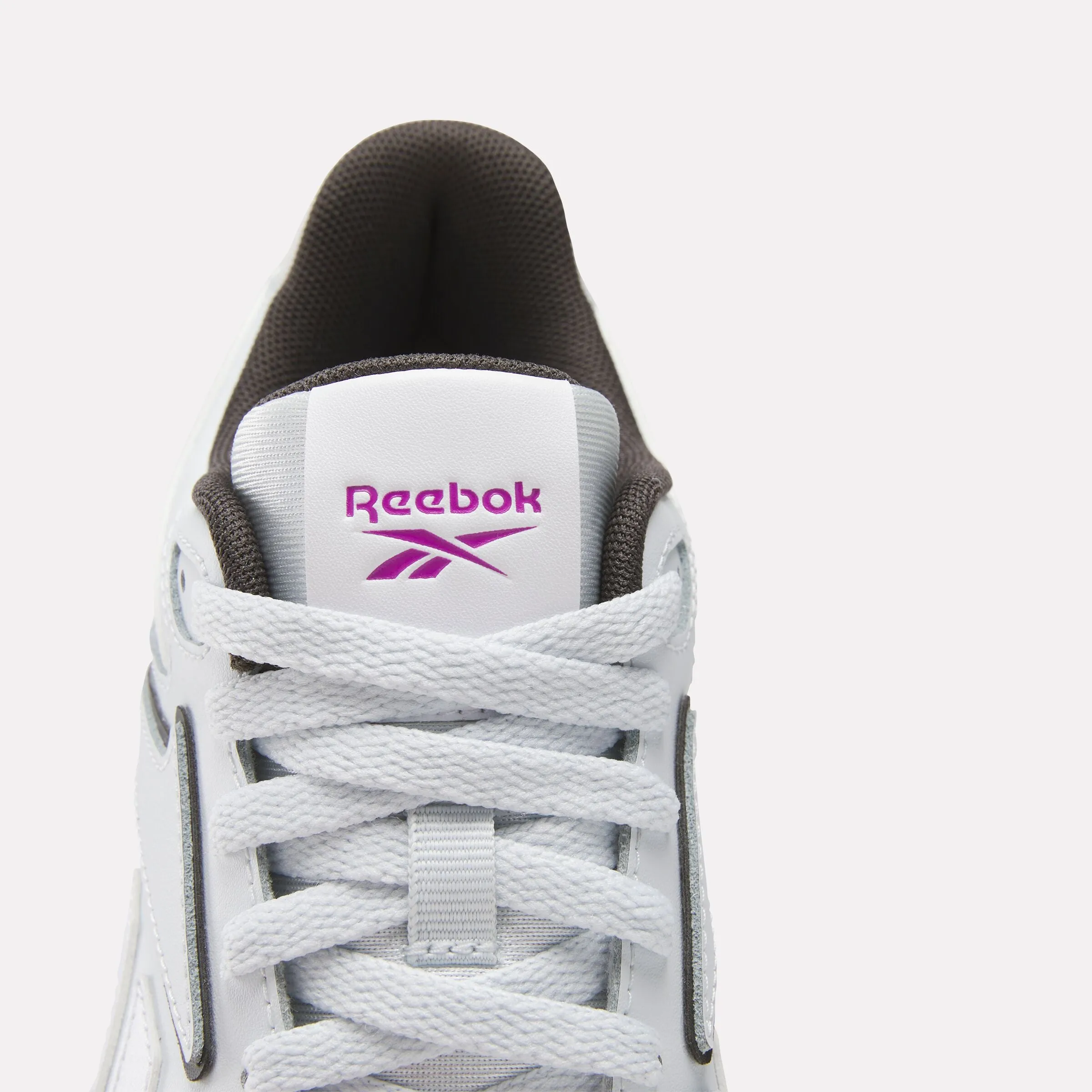 Atr Chill Moon/White/Black