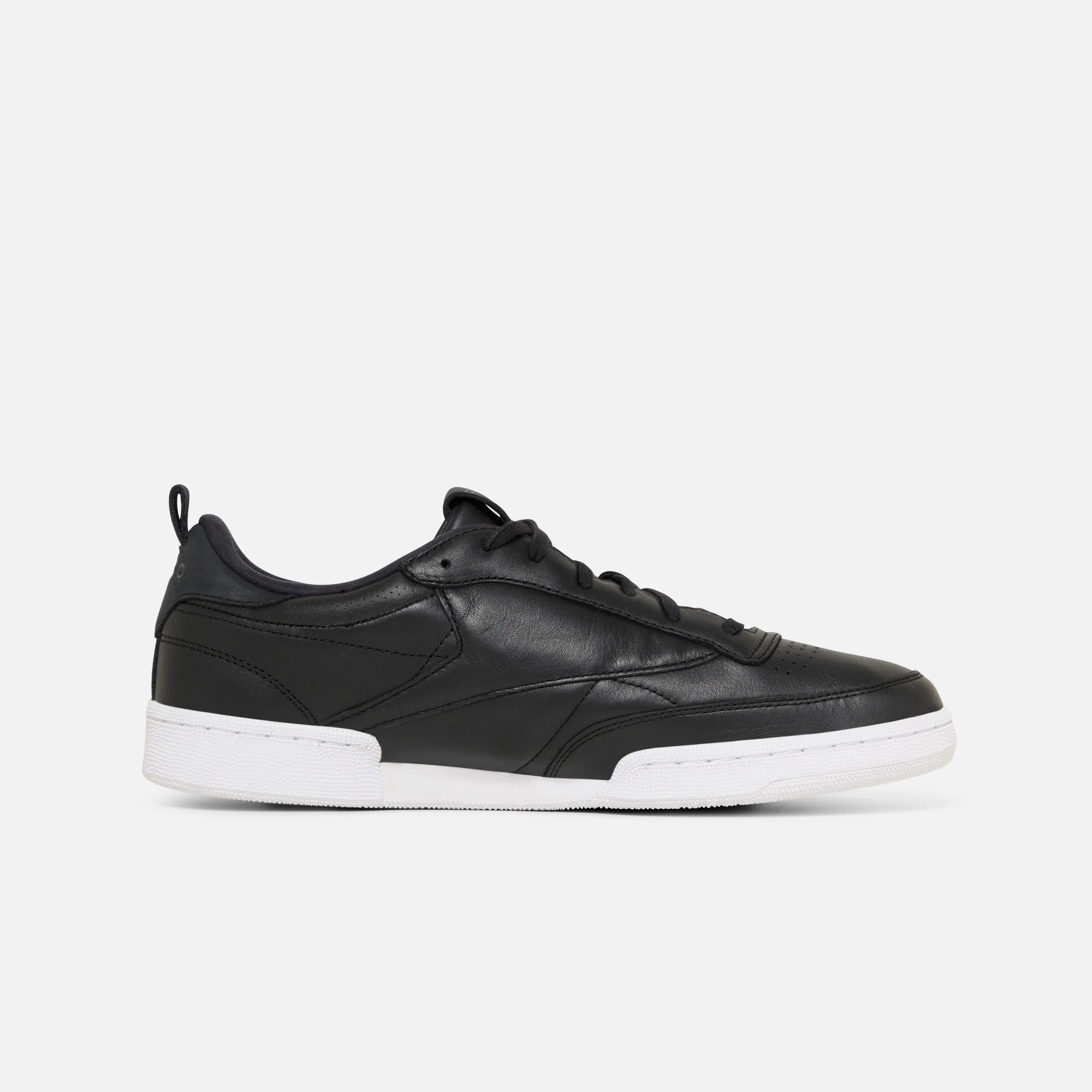 Club C 85 Pl Black/Gold Met/White
