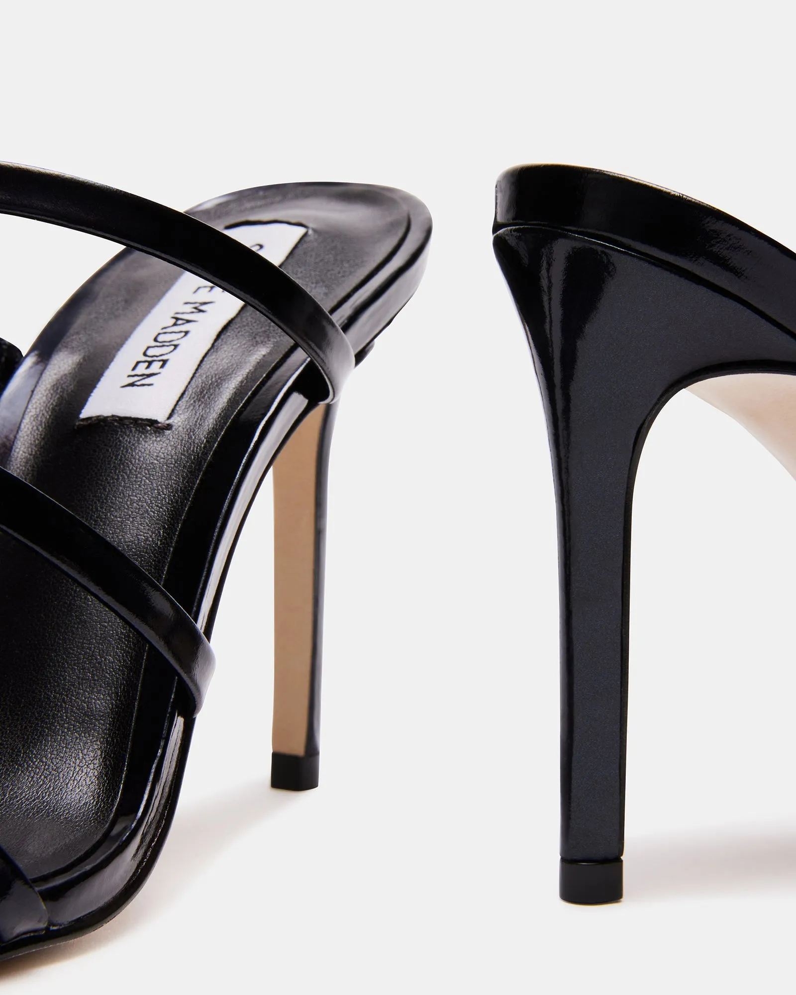 KAMEA BLACK LEATHER - SM REBOOTED
