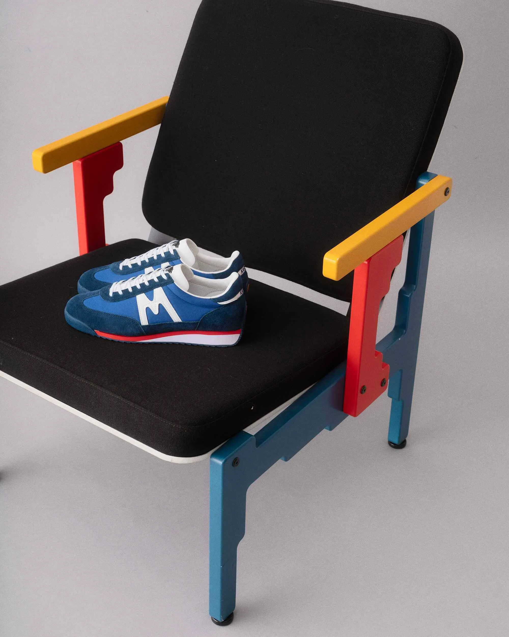 MESTARI - CLASSIC BLUE/WHITE