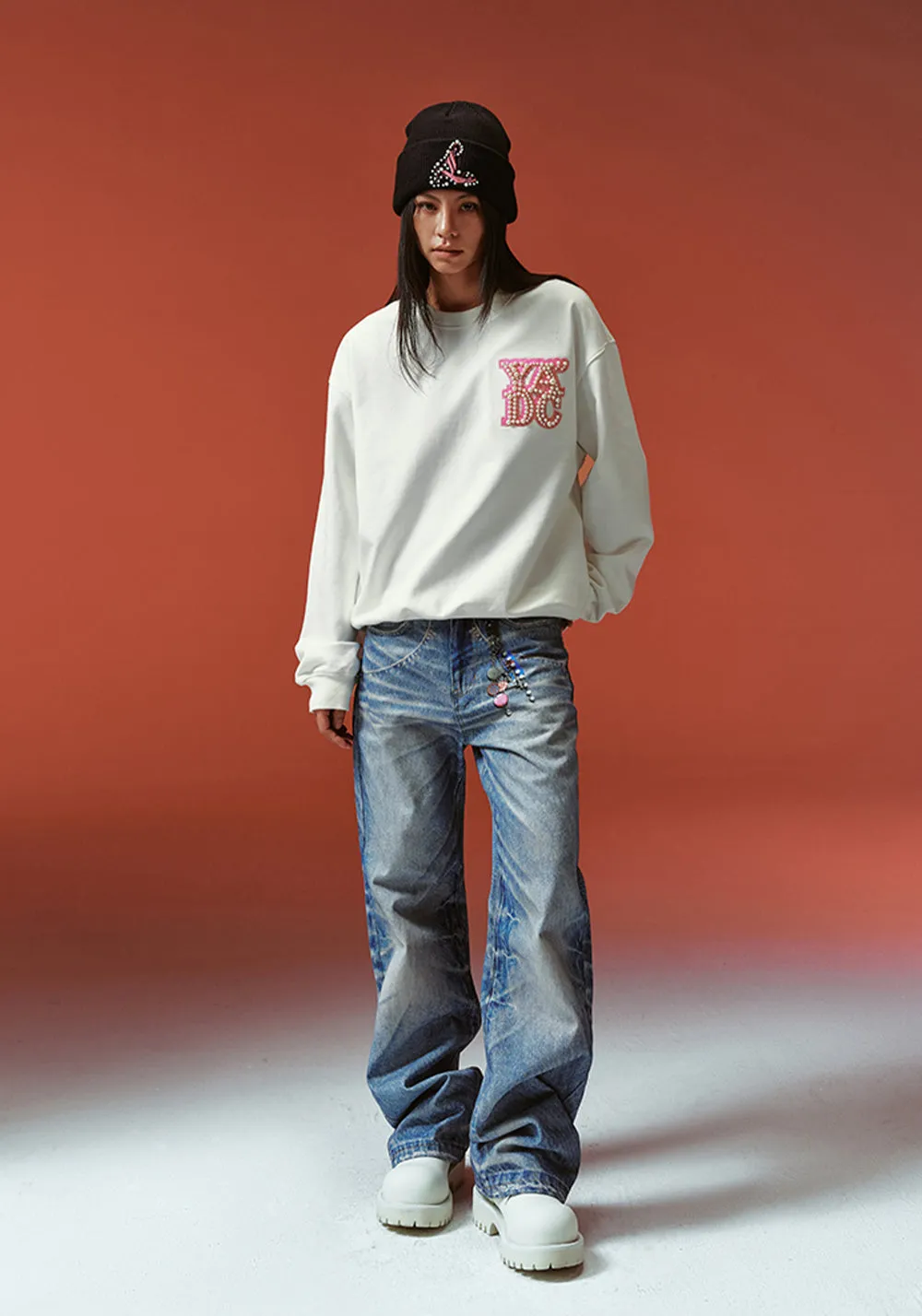 Pearl Appliqué Basic Crew Neck Sweatshirt