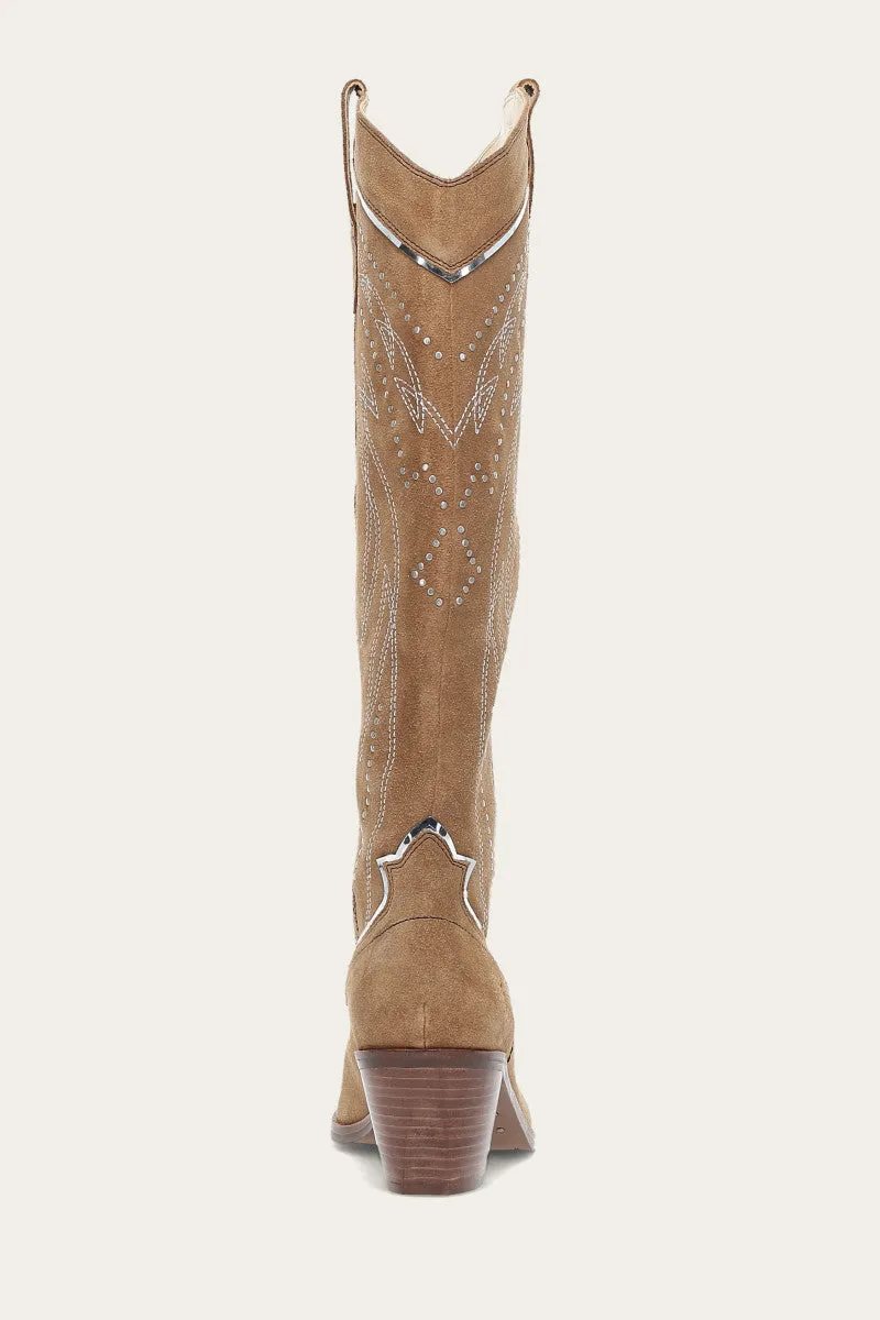 Sara Western Tall Stud