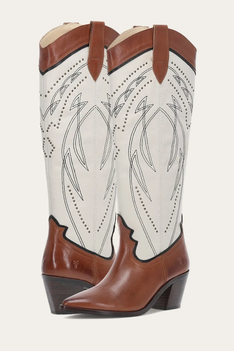 Sara Western Tall Stud