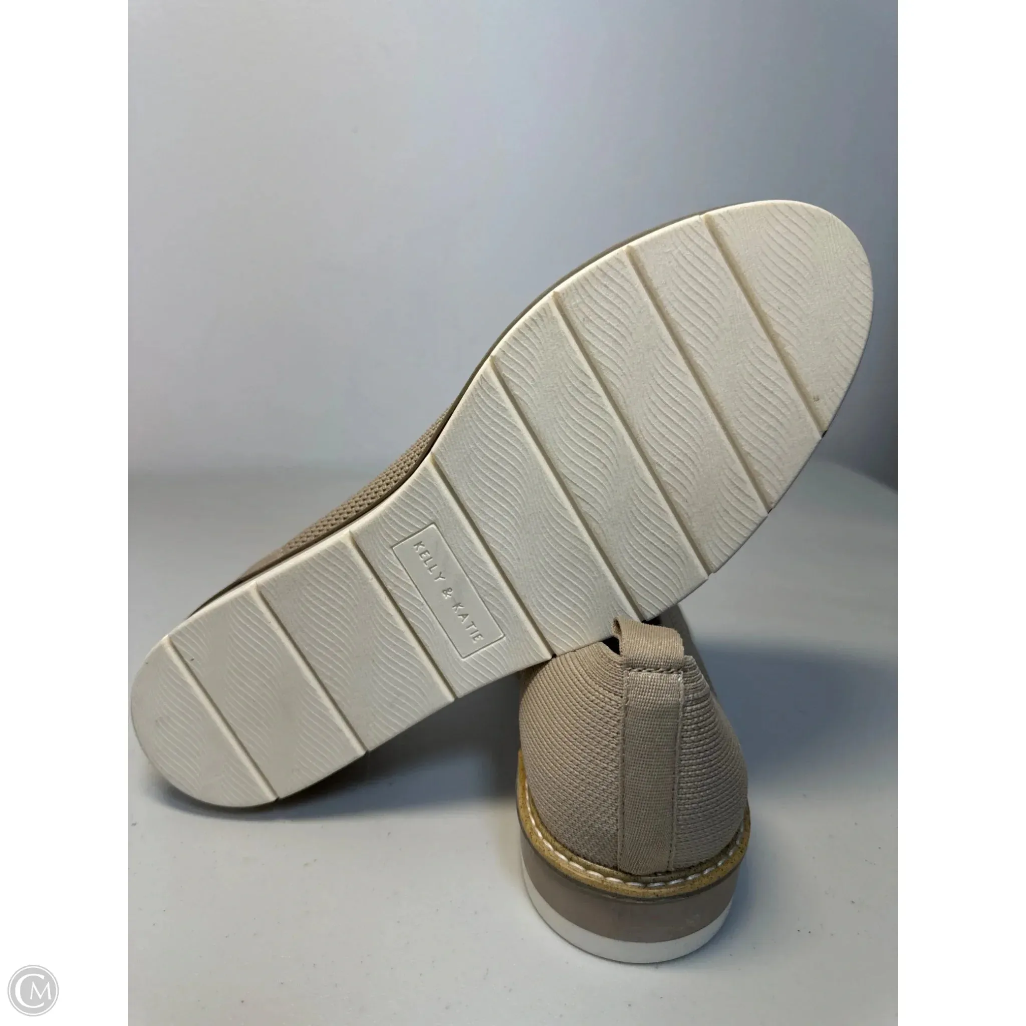 Shoes Flats By Kelly And Katie In Beige, Size: 9.5