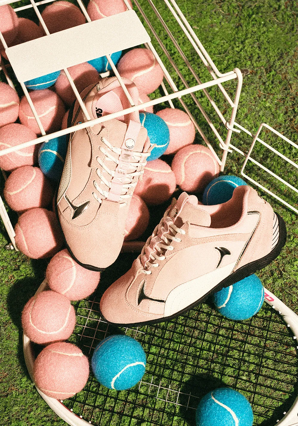 SMILEY丨 Vintage Racer Sneakers