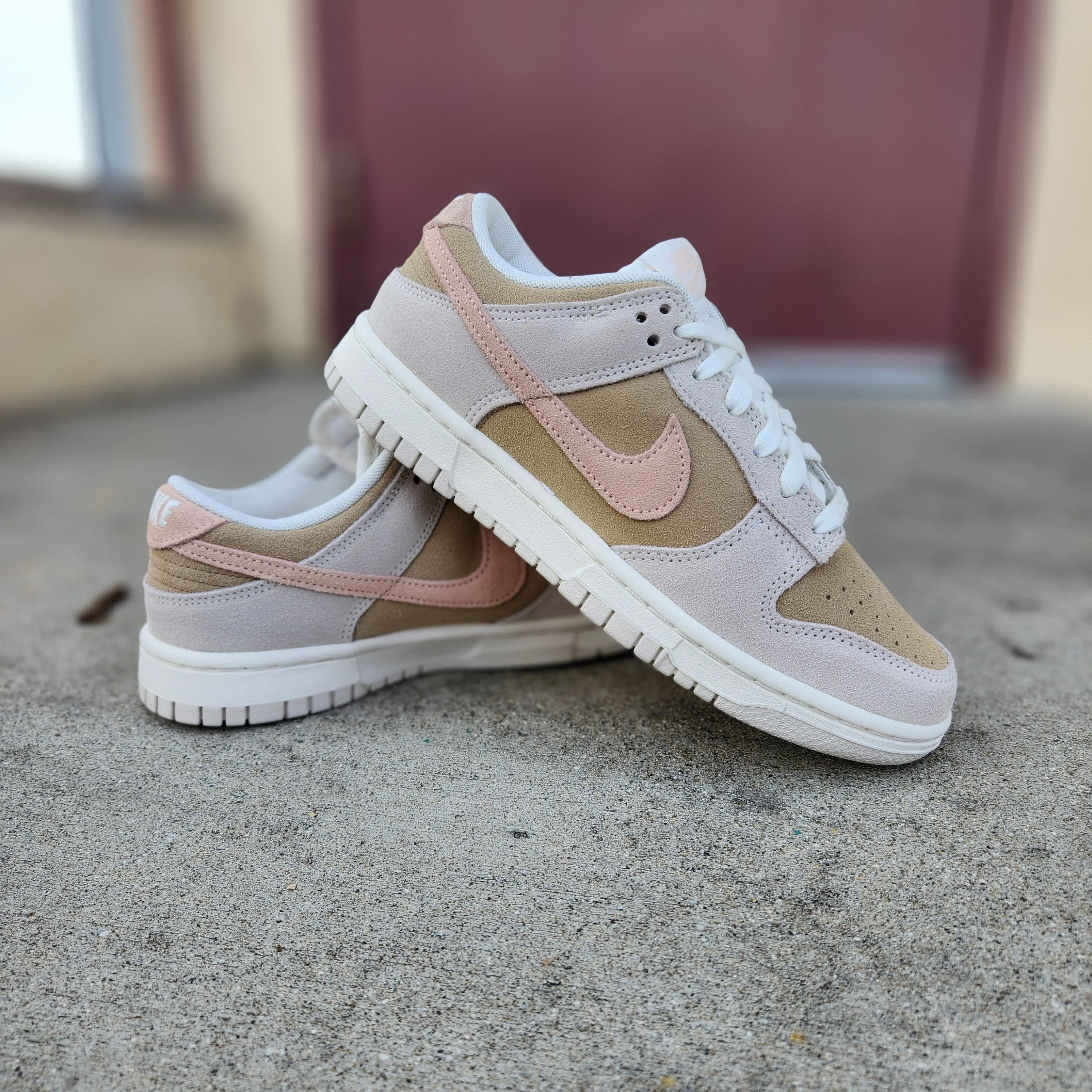 W Nike Dunk Low