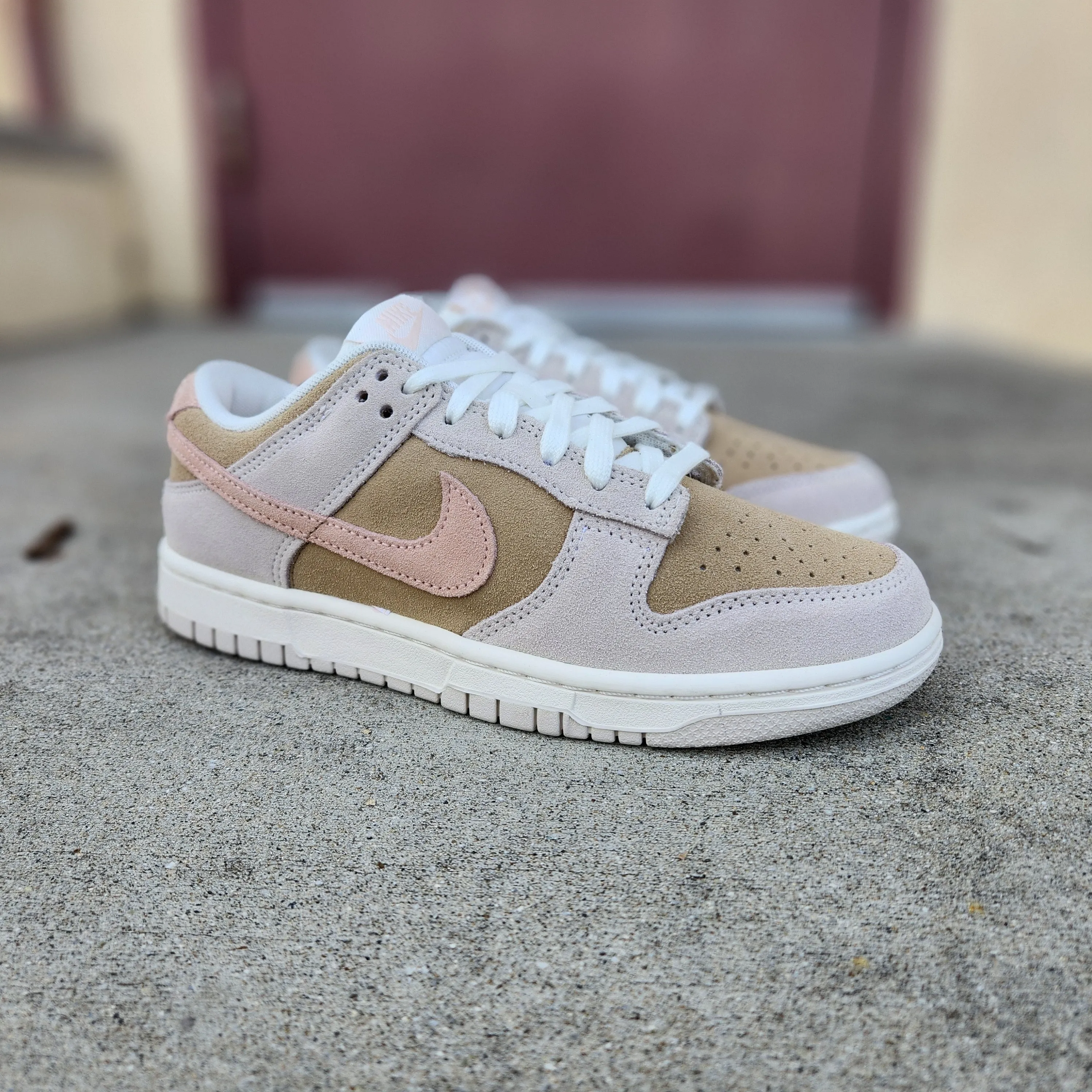 W Nike Dunk Low