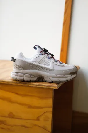 ZOOM VOMERO ROAM COLLEGE GREY/WHITE-VAST GREY